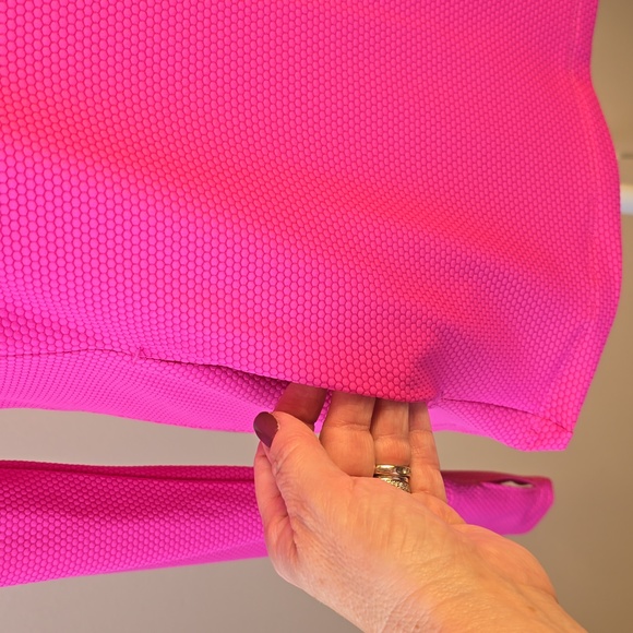 Tommy Bahama 💖NWT💖 Size Large Active Pink Top with Pink Zipper !💖💖 - Picture 5 of 15